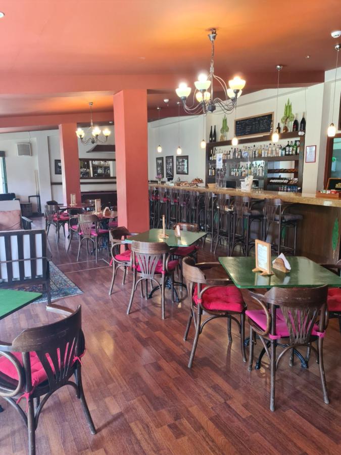 特鲁多斯居比利酒店 特罗多斯 外观 照片